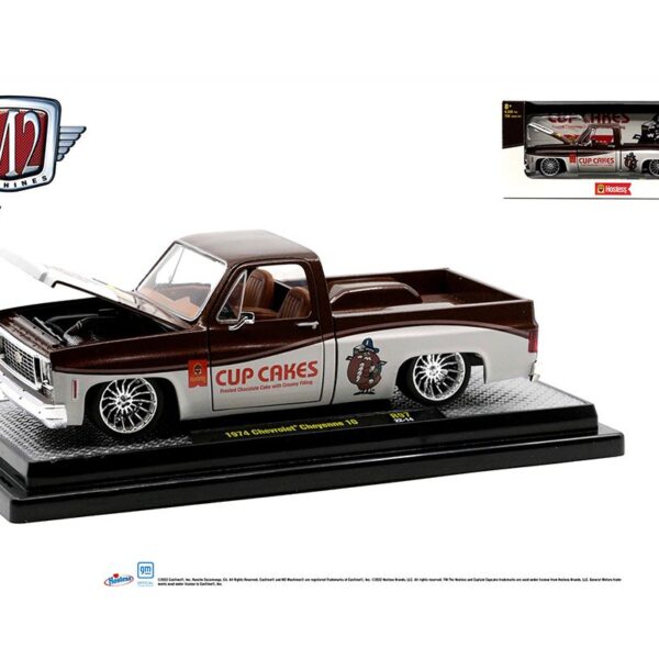 M2 Machines 1:24 1974 Chevrolet Cheyenne 10 Hostess Cup Cakes