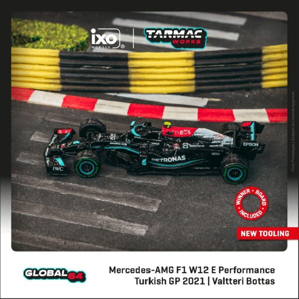 Tarmac Works 1:64 Mercedes-AMG F1 W12 E Performance  Turkish Grand Prix 2021 Winner Valtteri Bottas