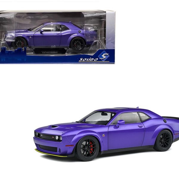 Solido 1:18 Dodge Challenger R/T Scat Pack Widebody (Purple)