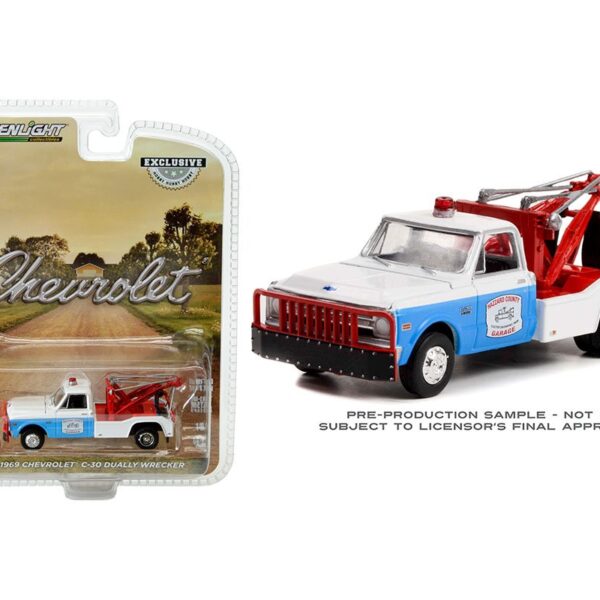 Greenlight 1:64 1969 Chevrolet C-30 Dually Wrecker – Hazzard County Garage – Hobby Exclusive