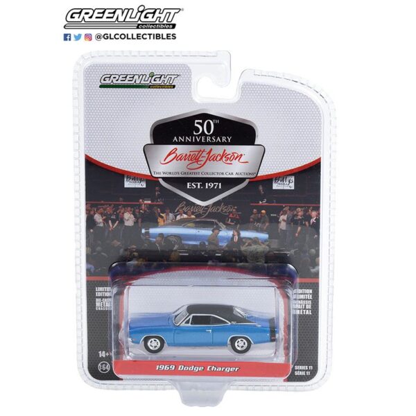 Greenlight 1:64 Barrett-Jackson Series 11- 1969 Dodge Charger (Lot #465.1) in B5 ( Blue with Black Vinyl Roof ) Solid Pack