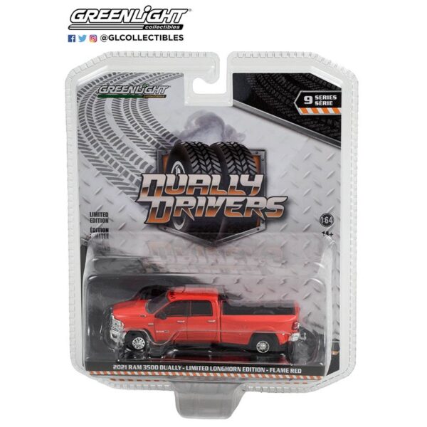 Greenlight 1:64 Dually Drivers Series 9 – 2021 Ram 3500 Dually – Limited Longhorn Edition – Flame Red
