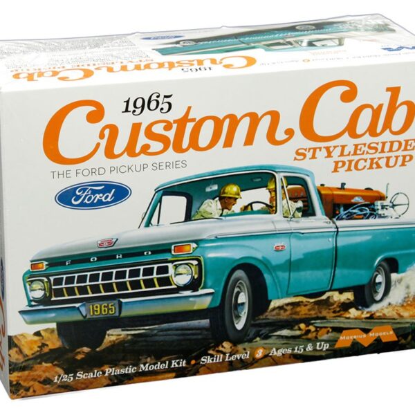 Moebius Models 1:25 1965 Ford Custom Cab Styleside Pickup Model Kit