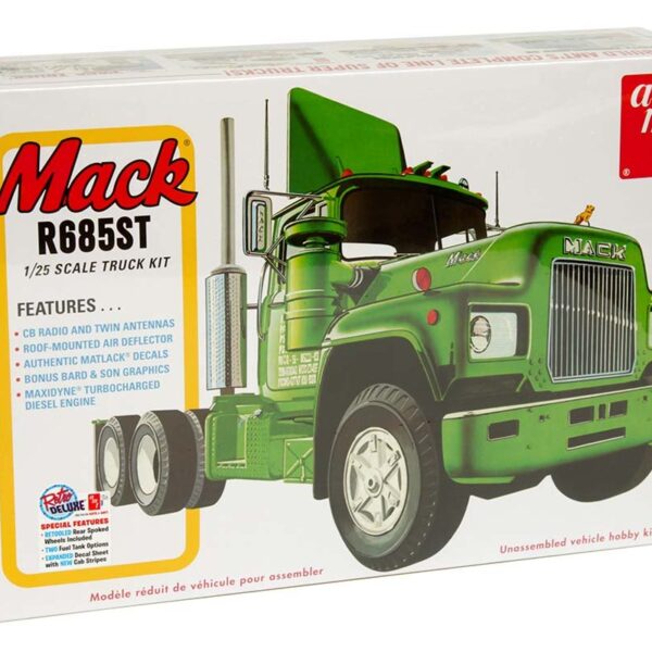 AMT Model Kit 1:25 Mack R685ST Tractor