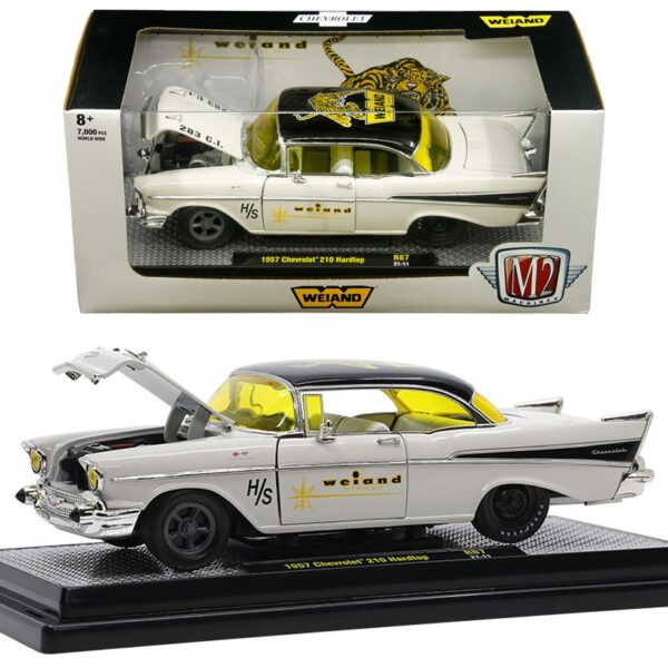 M2 Machines 1:24 Weiand 1957 Chevrolet 210 Hardtop