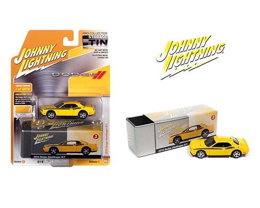 Johnny Lightning 1:64 Collector Tin 2010 Dodge Challenger Yellow