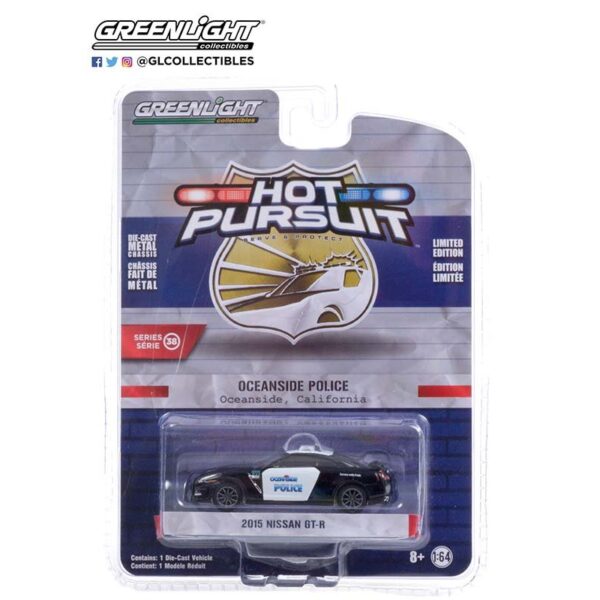 Greenlight 1:64 Hot Pursuit Series 38 2015 Nissan GT-R (Black and White) Oceanside, California Police