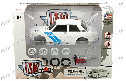 M2 Machines 1:24 Model-Kit – 1970 Datsun 510 (White)