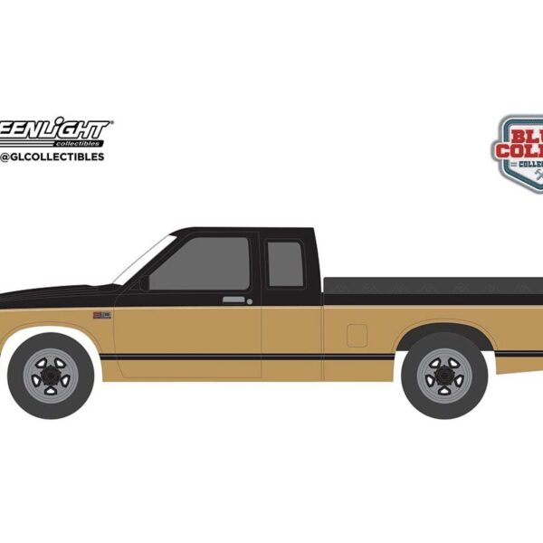 GL 1:64 Blue Collar Ser 9 – 1990 Chevy S10 Tahoe