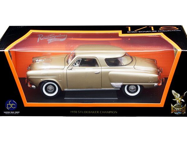 Road Signature 1:18 1950 Studebaker Champion Tan
