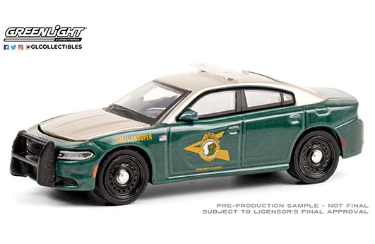 Greenlight 1:64 Hot Pursuit Series 36 – 2018 Dodge Charger (Green/Gold) – New Hampshire State Police