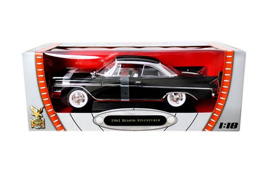 Road Signature 1:18 1961 Desoto Adventurer (Black)