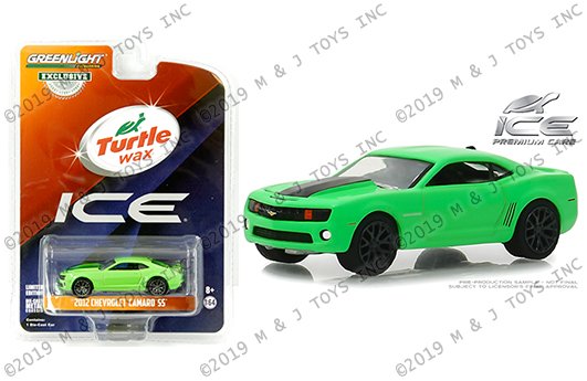 Greenlight 1:64 Hobby Exclusive – 2012 Chevrolet Camaro SS (Green) – Turtle Wax Ad Cars